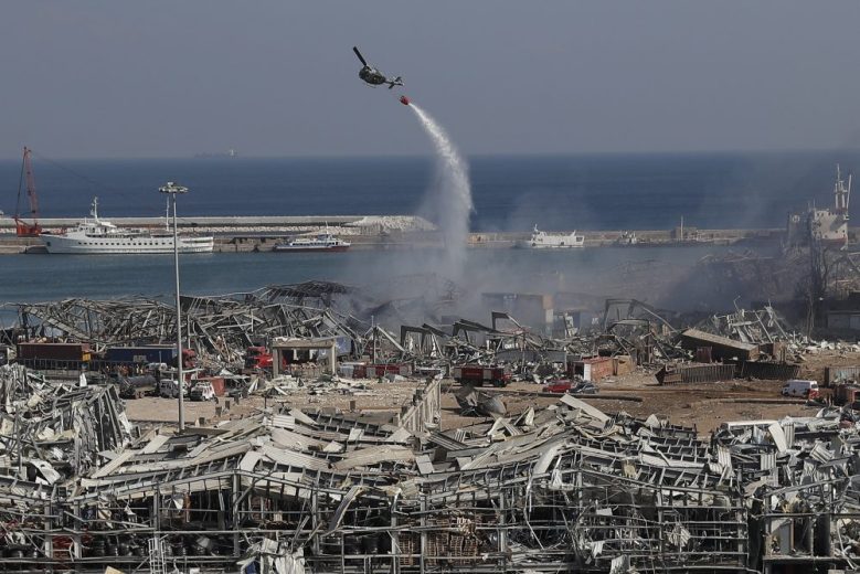 APTOPIX_Lebanon_Explosion_84698