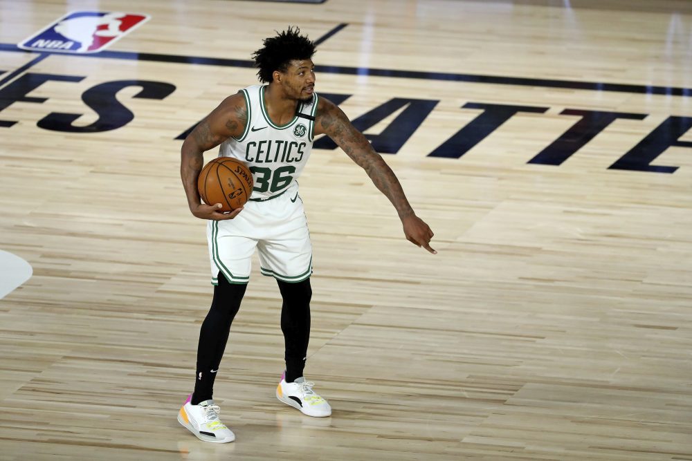 Celtics_76ers_Basketball_92786