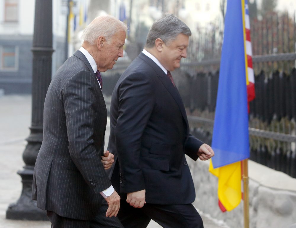 Joe Biden, Petro Poroshenko