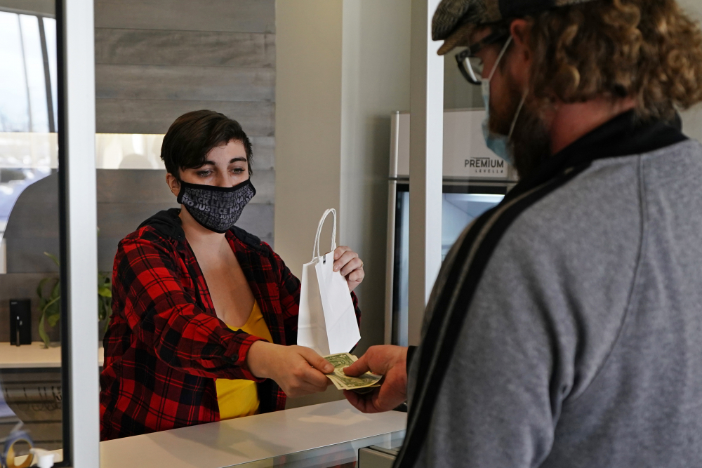 Maine_Marijuana_59607